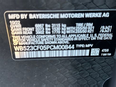 Used 2023 BMW iX xDrive50 w/ BMW I Signature Blue Package image 28