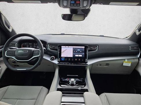 New 2026 Jeep Grand Wagoneer L 2WD image 15