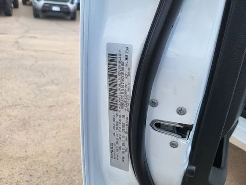 Used 2018 RAM 2500 Tradesman w/ Chrome Appearance Group AWD/4WD image 28