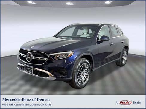 Used 2023 Mercedes-Benz GLC 300 4MATIC image 1
