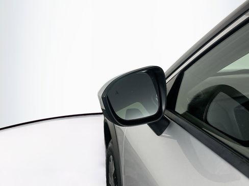 Used 2023 Nissan Rogue SV FWD image 16