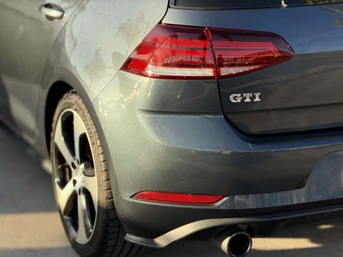 Used 2018 Volkswagen GTI S FWD image 8
