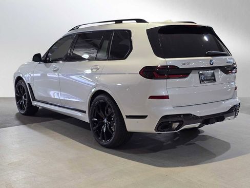 New 2026 BMW X7 xDrive40i w/ Executive Package AWD/4WD image 5