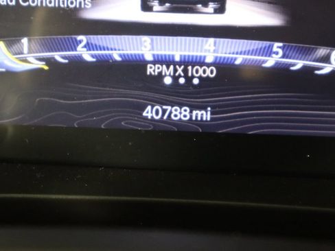 Used 2022 Jeep Grand Cherokee Limited AWD/4WD image 38