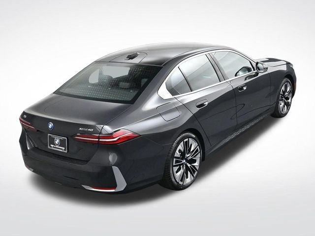 New 2026 BMW i5 eDrive40 AWD/4WD image 26