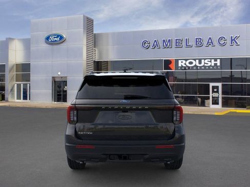 New 2026 Ford Explorer Active image 5