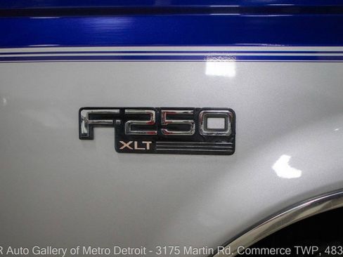 Used 1995 Ford F250 XLT image 35
