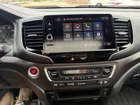 Used 2025 Honda Ridgeline TrailSport image 32