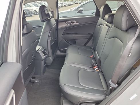 New 2026 Kia Sportage EX image 16