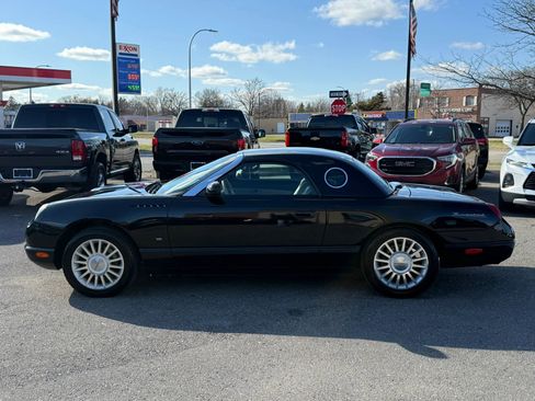Used 2004 Ford Thunderbird image 8