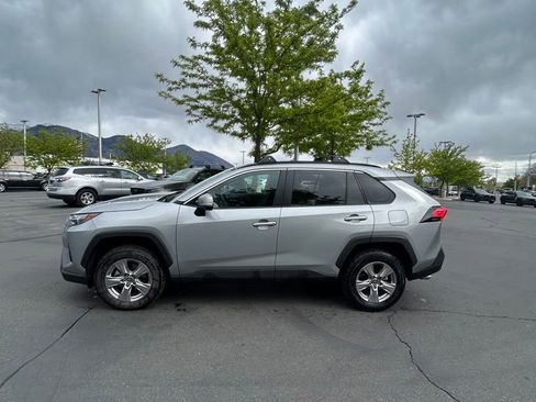 Used 2025 Toyota RAV4 XLE image 3