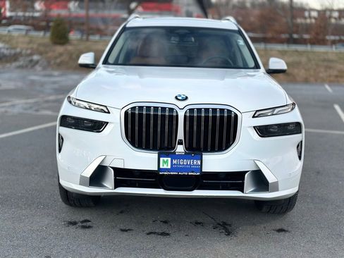 Certified 2025 BMW X7 xDrive40i w/ Premium Package image 10