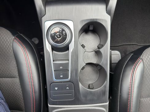 Used 2025 Ford Escape ST-Line AWD/4WD image 31