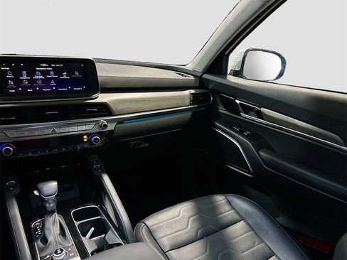 Used 2022 Kia Telluride SX w/ SX Prestige Package image 25