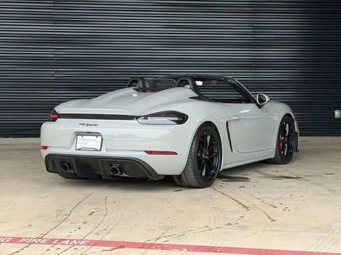 Certified 2022 Porsche 718 Boxster Spyder RWD image 9
