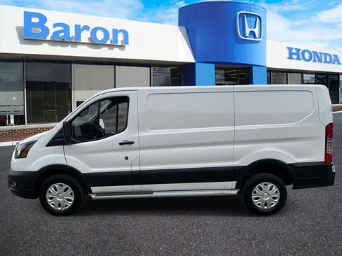 Used 2025 Ford Transit 250 Low Roof w/ Exterior Upgrade Package RWD image 2