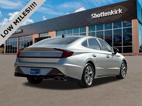 Certified 2021 Hyundai Sonata SEL w/ Cargo Package image 6
