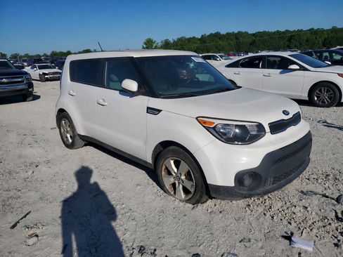Used 2017 Kia Soul FWD image 5