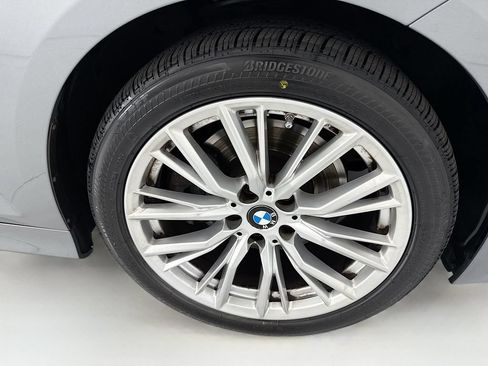 Used 2023 BMW 330i Sedan w/ Parking Assistance Package RWD image 31