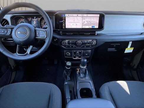 New 2026 Jeep Gladiator Sport AWD/4WD image 10