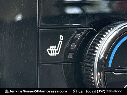 Certified 2024 Nissan Armada SV RWD image 38
