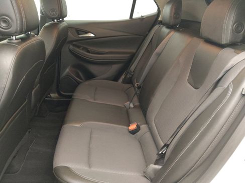 Used 2024 Buick Encore GX Preferred FWD image 18