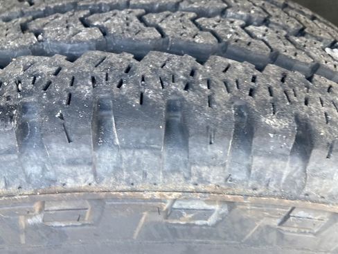 Used 2018 Chevrolet Express 2500 w/ Driver Convenience Package image 32