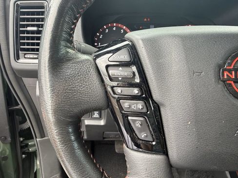 Used 2024 Nissan Frontier Pro-X w/ Pro Premium Package RWD image 16