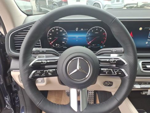 New 2026 Mercedes-Benz GLS 450 4MATIC image 19