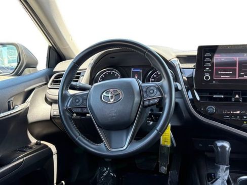 Certified 2023 Toyota Camry SE FWD image 15