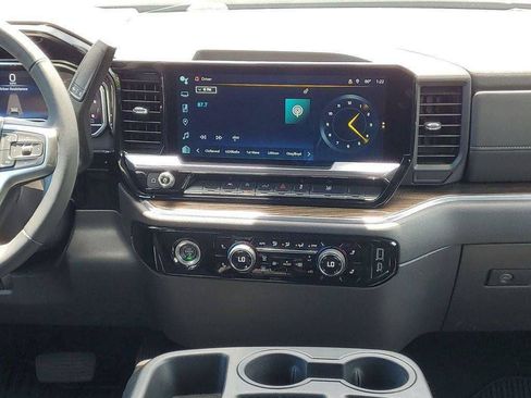 Certified 2024 Chevrolet Silverado 1500 LT AWD/4WD image 23