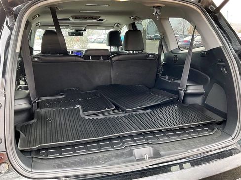 Used 2016 Honda Pilot Touring image 31