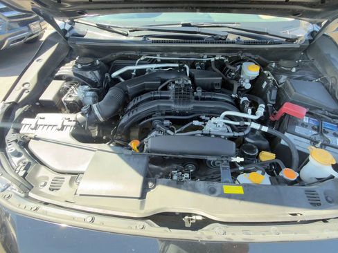 Used 2020 Subaru Crosstrek 2.0i AWD/4WD image 18