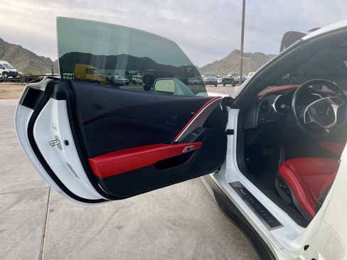 Used 2017 Chevrolet Corvette Grand Sport image 12