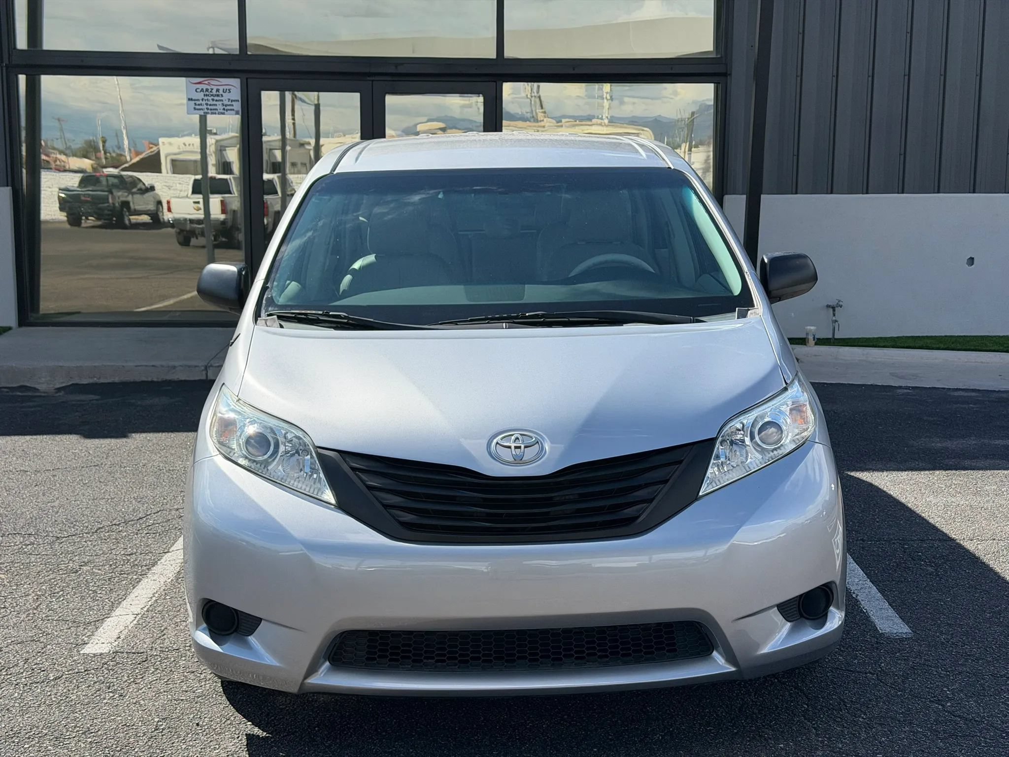 Used 2011 Toyota Sienna FWD image 16
