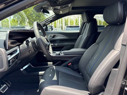 New 2027 Cadillac Lyriq Sport RWD image 9