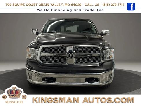 Used 2018 RAM 1500 SLT AWD/4WD image 1