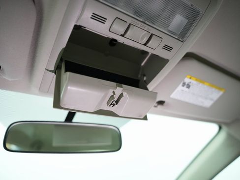 Used 2007 Toyota Prius Touring image 42