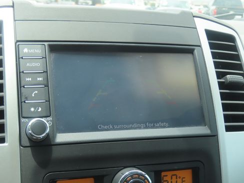 Used 2021 Nissan Frontier SV AWD/4WD image 30