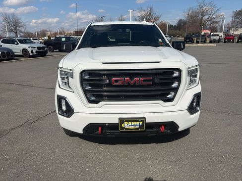 Used 2021 GMC Sierra 1500 AT4 image 2