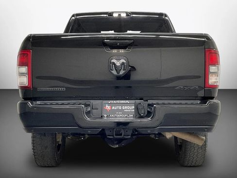 Used 2023 RAM 2500 Big Horn w/ Night Edition AWD/4WD image 7