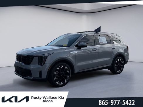 Used 2025 Kia Sorento EX w/ Panoramic Sunroof Package FWD image 1