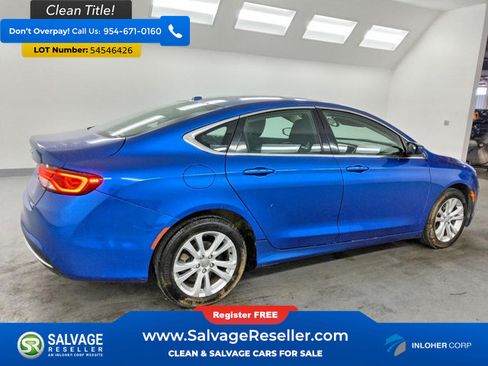 Used 2015 Chrysler 200 Limited w/ Convenience Group FWD image 4