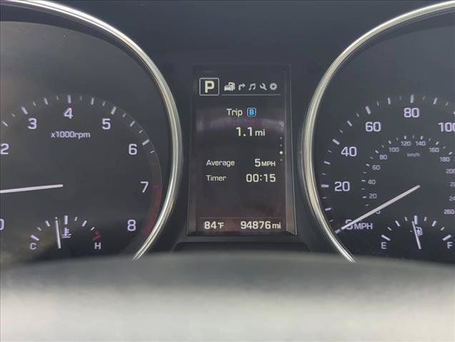 Used 2017 Hyundai Santa Fe Sport w/ 2.4L Tech Package 04 FWD image 12