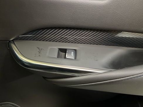 Used 2025 Cadillac XT4 Sport w/ Technology Package image 64