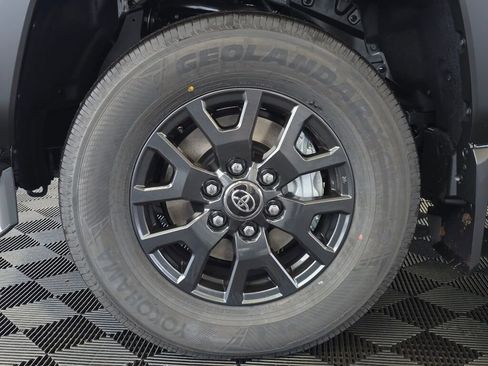 New 2026 Toyota 4Runner SR5 image 11