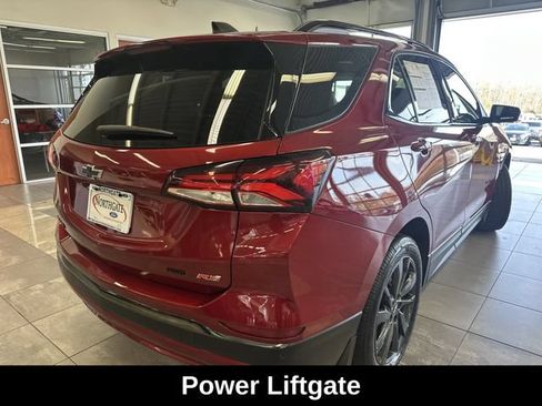 Used 2023 Chevrolet Equinox RS AWD/4WD image 12