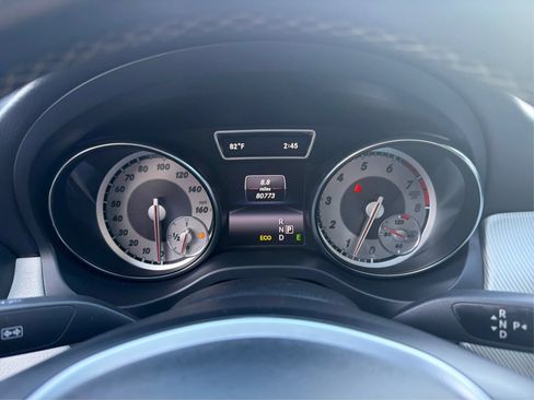 Used 2014 Mercedes-Benz CLA 250 image 16