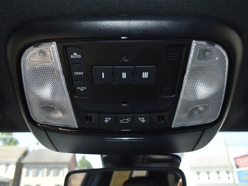 Used 2022 Dodge Durango GT AWD/4WD image 21