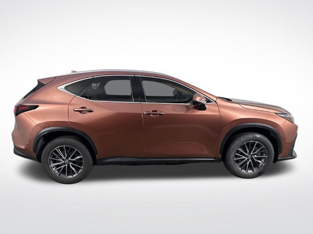 Certified 2025 Lexus NX 350h AWD w/ Rear Seat Package image 39